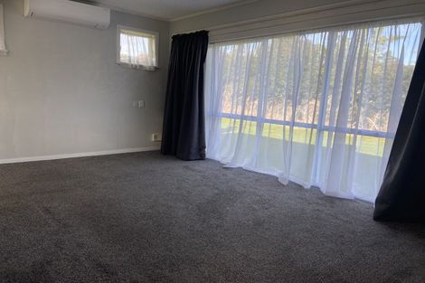 Photo of property in Hunter Road, Eltham, 4673