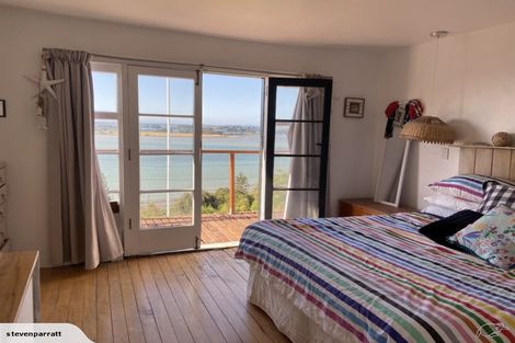 Photo of property in 51 Saint Andrews Hill Road, Mount Pleasant, Christchurch, 8081