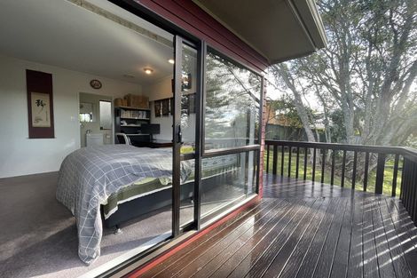 Photo of property in 88 Canongate Street, Birkdale, Auckland, 0626