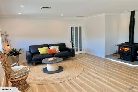 Photo of property in 9 Fearne Drive, Woodend, 7610