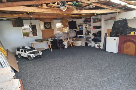 Photo of property in 4 Eastons Road, Westport, 7825