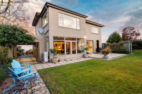 Photo of property in 8 Neidpath Road, Mornington, Dunedin, 9011