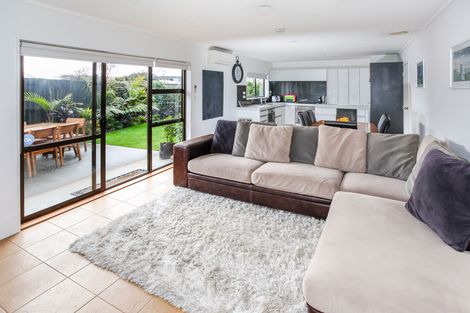 Photo of property in 34a Landscape Road, Pukekohe, 2120
