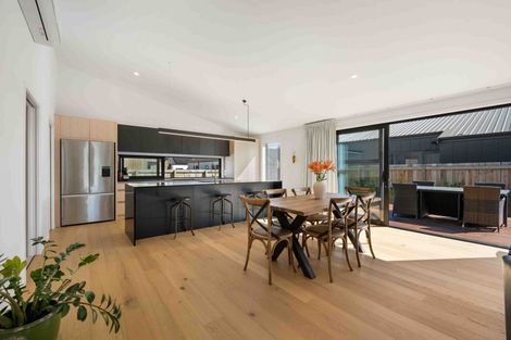 Photo of property in 6 Moonstone Street, Albert Town, Wanaka, 9305