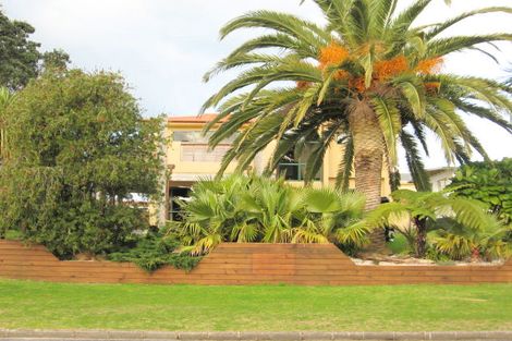 Photo of property in 114 Marie Crescent, Whangamata, 3620