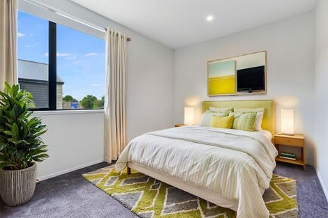 Photo of property in 103u1 Cambridge Road, Hillcrest, Hamilton, 3216