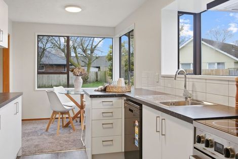 Photo of property in 9 Genista Place, Parklands, Christchurch, 8083