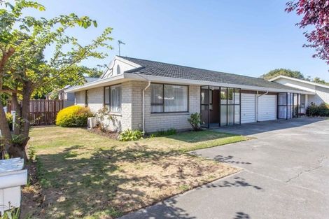 Photo of property in 13 Main South Road, Sockburn, Christchurch, 8042
