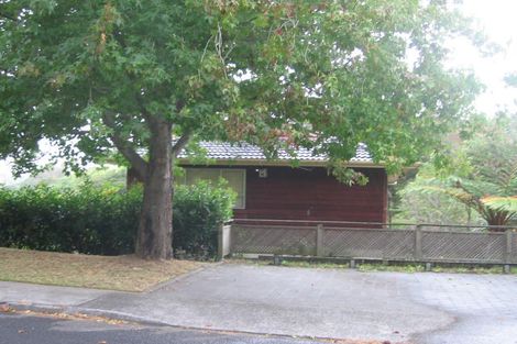 Photo of property in 1/26 Finn Place, Totara Vale, Auckland, 0629