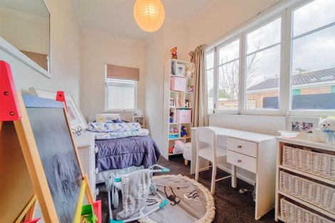 Photo of property in 21 Steele Road, Forest Lake, Hamilton, 3200