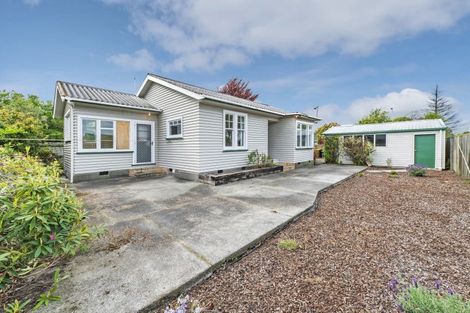 Photo of property in 1/5 Winters Road, Redwood, Christchurch, 8051