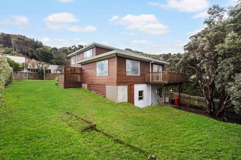 Photo of property in 51 Happy Valley Road, Owhiro Bay, Wellington, 6023