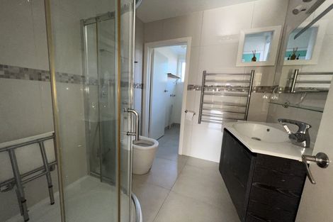 Photo of property in 47 Lysander Crescent, Beach Haven, Auckland, 0626