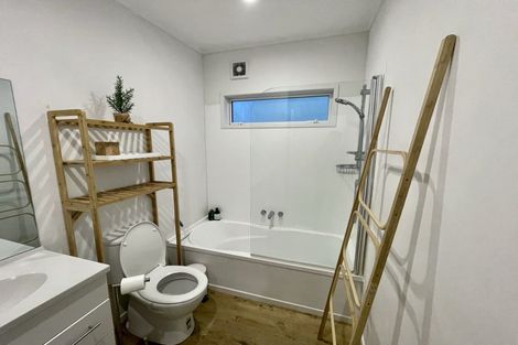 Photo of property in 14 Davies Road, Hurdon, New Plymouth, 4310