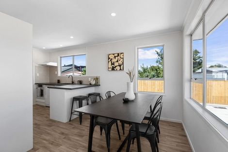 Photo of property in 15a Lethborg Street, Dinsdale, Hamilton, 3204