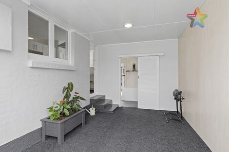 Photo of property in 1/50 Dyer Street, Epuni, Lower Hutt, 5011