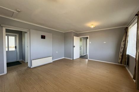 Photo of property in 172 Springs Road, Hornby, Christchurch, 8042