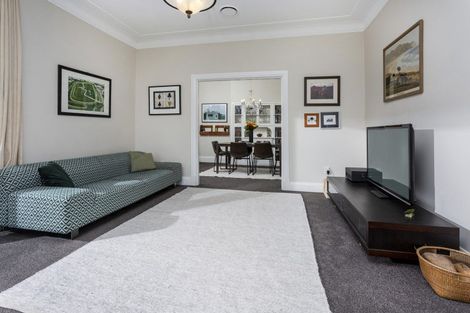 Photo of property in 181a Greenhithe Road, Greenhithe, Auckland, 0632