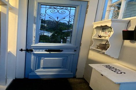 Photo of property in 22 Tanera Crescent, Brooklyn, Wellington, 6021