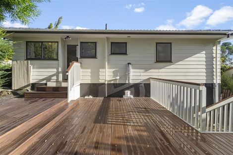 Photo of property in 41 Holmes Drive South, Massey, Auckland, 0614