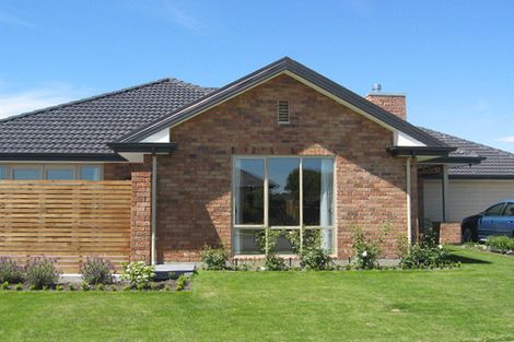 Photo of property in 21 Saracen Avenue, Northwood, Christchurch, 8051