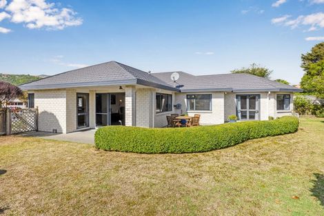 Photo of property in 52 Lorna Irene Drive, Raumati South, Paraparaumu, 5032