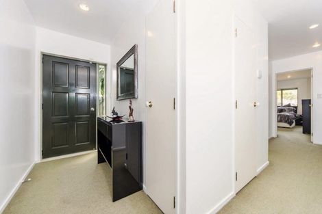 Photo of property in 1b Hindmarsh Street, Henderson, Auckland, 0612