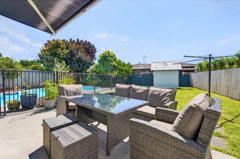 Photo of property in 185b Centreway Road, Orewa, 0931