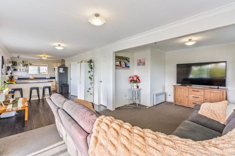 Photo of property in 75 Atkinson Avenue, Otaki Beach, Otaki, 5512