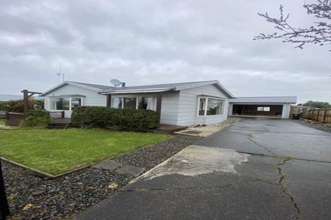 Photo of property in 101 Hillcrest Drive, Kelvin Grove, Palmerston North, 4414