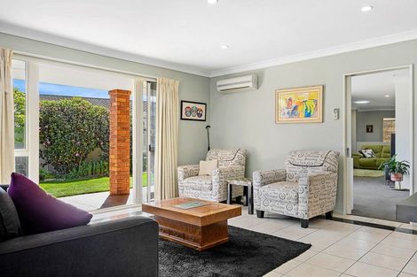 Photo of property in 9 Gibbs Drive, Woodend, 7610