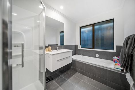 Photo of property in 5a Pukaki Road, Mangere, Auckland, 2022