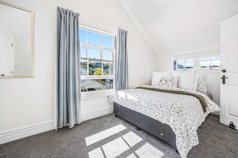 Photo of property in 4/14-26 Beach Road, Northcote Point, Auckland, 0627