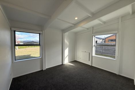 Photo of property in 29 Dingle Street, Lake Hawea, Wanaka, 9382