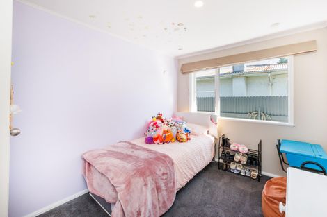 Photo of property in 40 Sutherland Crescent, Westbrook, Palmerston North, 4412