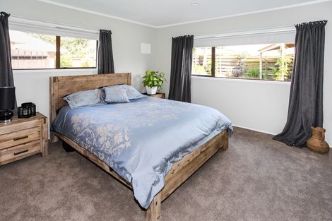 Photo of property in 34a Landscape Road, Pukekohe, 2120