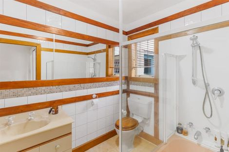 Photo of property in 2/14 Wakatu Avenue, Moncks Bay, Christchurch, 8081