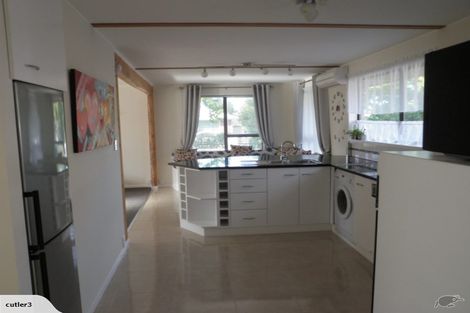 Photo of property in 52 Lochee Road, Upper Riccarton, Christchurch, 8041