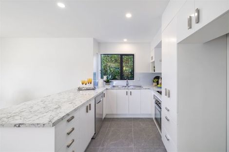 Photo of property in 57 Wairakei Road, Bryndwr, Christchurch, 8052