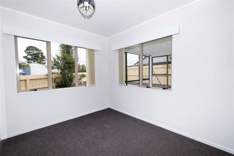 Photo of property in 65 Pooks Road, Ranui, Auckland, 0612