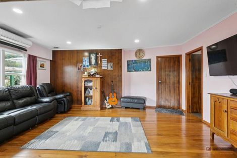 Photo of property in 12 Camrose Grove, Kingston, Wellington, 6021