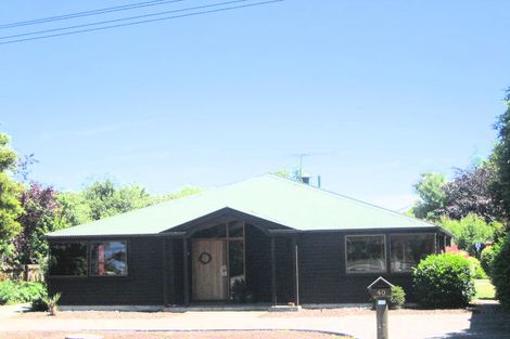 Photo of property in 42 Steadman Road, Broomfield, Christchurch, 8042