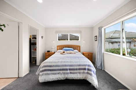 Photo of property in 27 Northmeadow Drive, Rototuna, Hamilton, 3210
