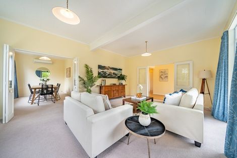 Photo of property in 22a Chatsworth Road, Silverstream, Upper Hutt, 5019