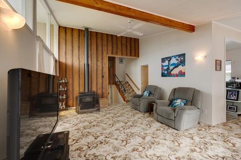 Photo of property in 2 Garden Place, Tikipunga, Whangarei, 0112