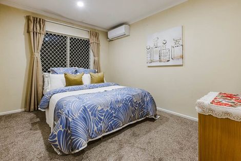 Photo of property in 12 Janway Avenue, Flat Bush, Auckland, 2016