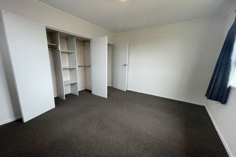 Photo of property in 3 Doone Place, Massey, Auckland, 0614