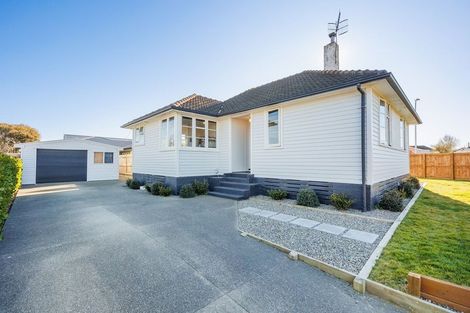 Photo of property in 2 Avon Terrace, Roslyn, Palmerston North, 4414