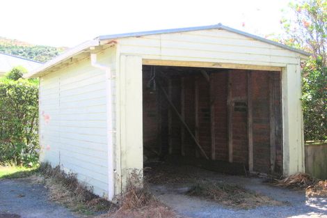 Photo of property in 126 Clyde Street, Island Bay, Wellington, 6023