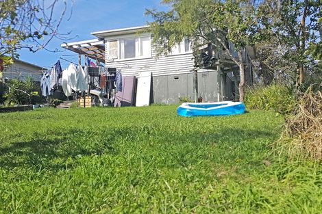 Photo of property in 20 Archibald Road, Kelston, Auckland, 0602